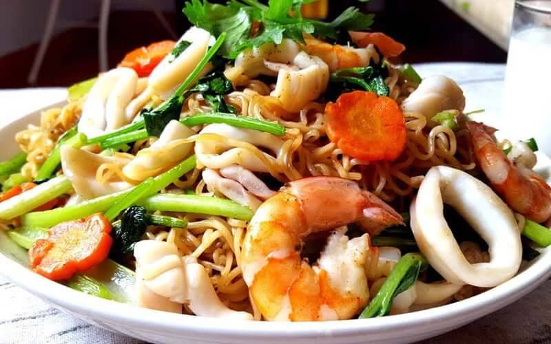 Sáng nay ăn gì