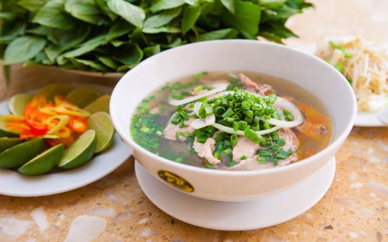 Sáng nay ăn món gì
