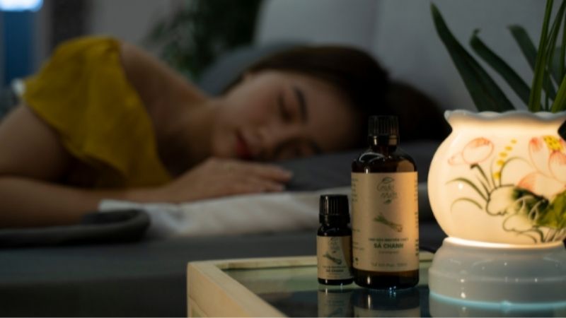 Có nên xông tinh dầu trong phòng ngủ