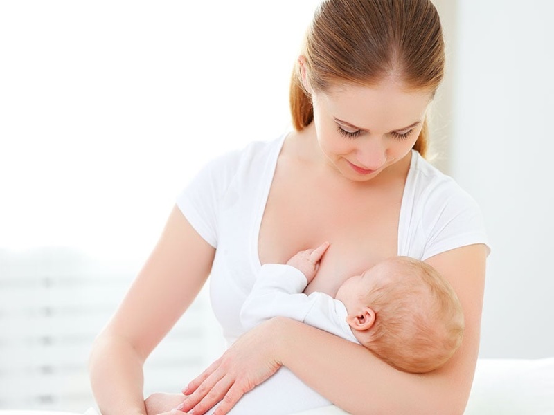 dấu hiệu sữa mẹ thiếu chất