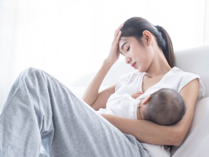 mẹ ít sữa phải làm sao